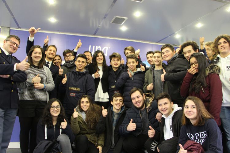 Una vita da social 2018 1 febbraio (3)